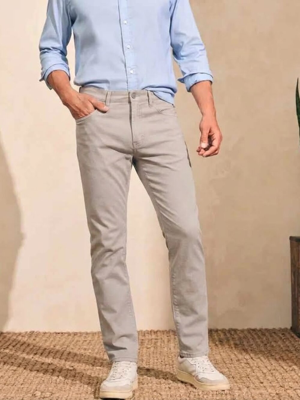 Faherty Men's Movement 5-Pocket Stretch Chino Pants Size 38x32" Beige/Gray